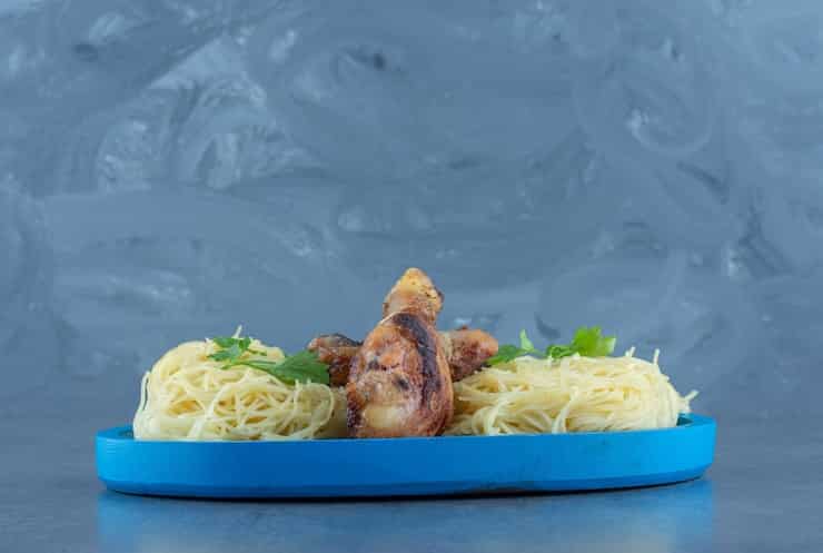 تصویر 3 از قیمت نودل مرغ و قارچ با کیفیت ارزان + خرید عمده